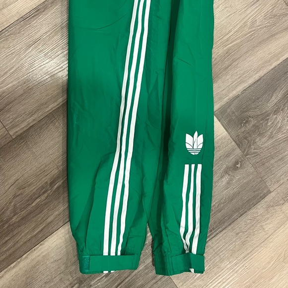 Adidas Green Sweatpants with Signature Stripes - Picture 5 of 5